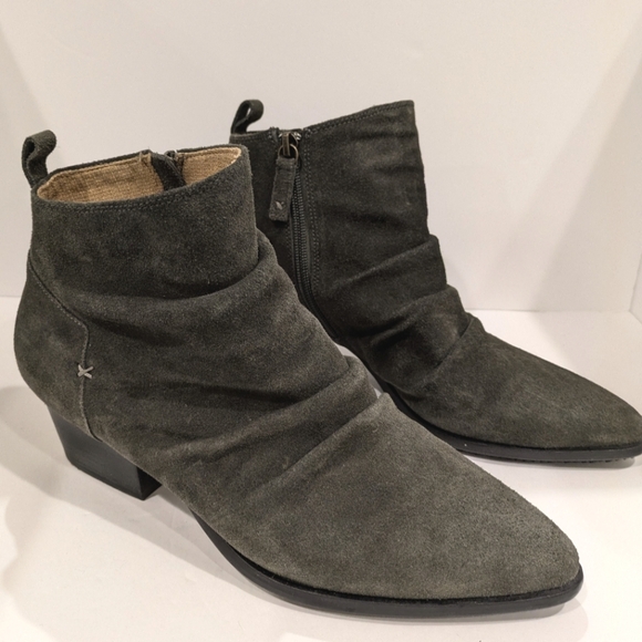 Kelsi Dagger Brooklyn Zip Heeled Ankle Booties - Picture 1 of 5